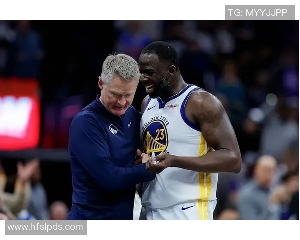 德雷蒙德格林如何在勇士队中扮演关键角色与领导者的双重身份